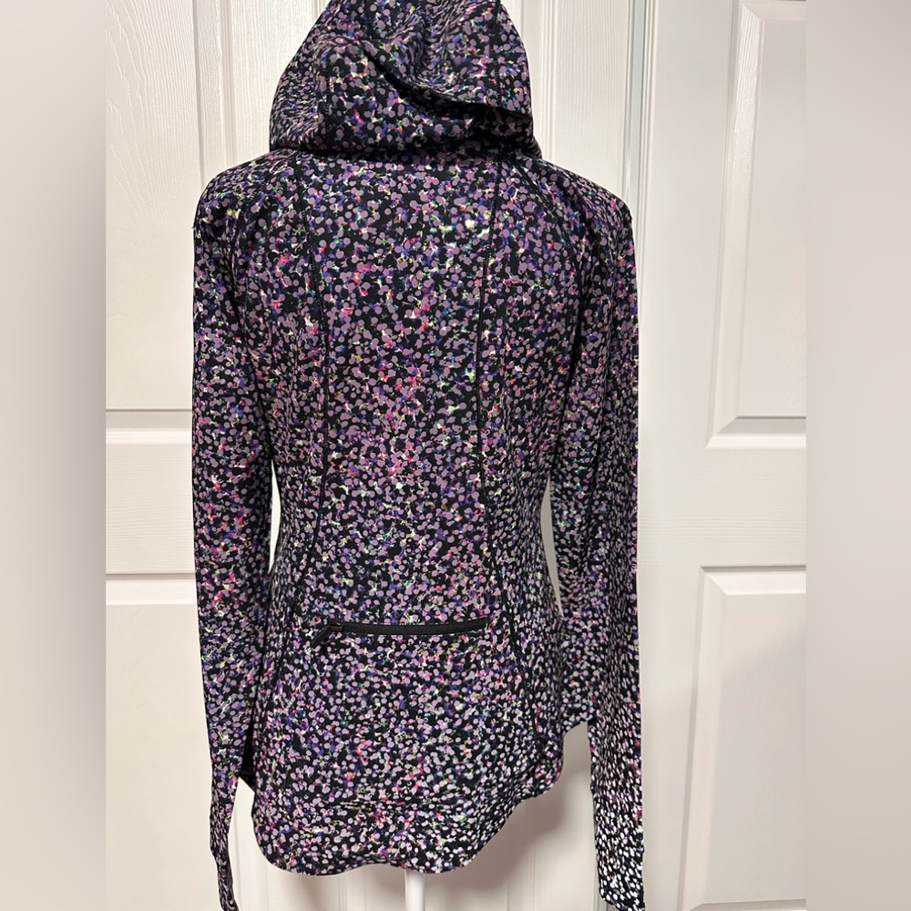 RARE NEW Lululemon Mist Over Windbreaker *SW Reflectives dots throughout Size 6 - Picture 6 of 8